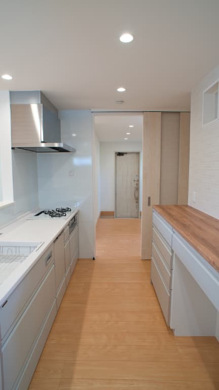 南風原町照屋の木造注文住宅【リビング・キッチン】